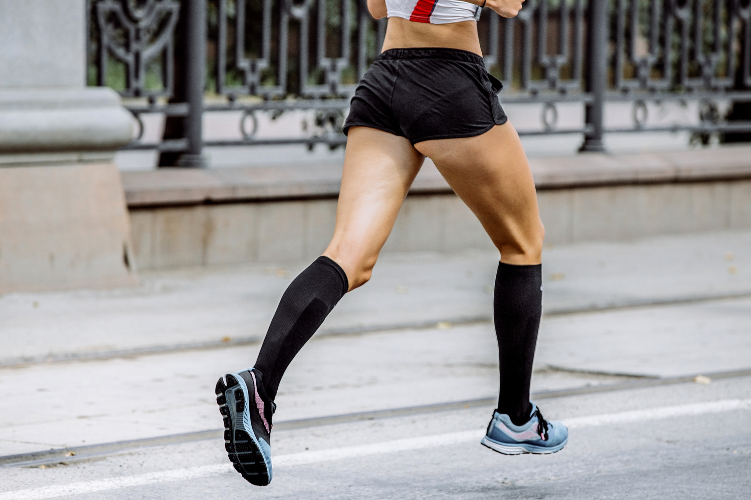 How Compression Socks Benefit Health