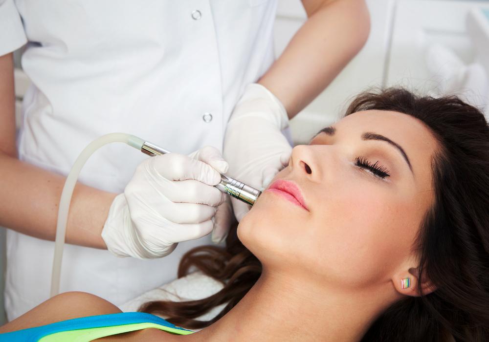 The procedure of laser skin resurfacing