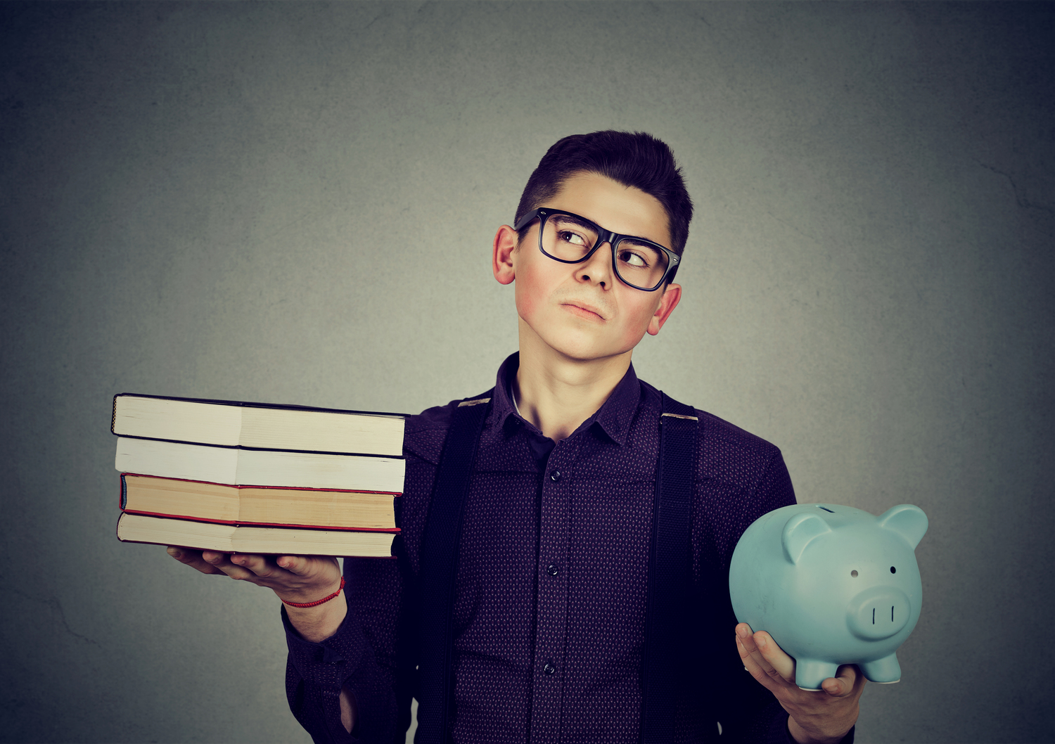 3 types of loans students must stay away from