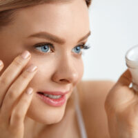 4 benefits of using eye creams