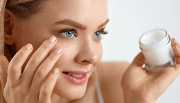 4 benefits of using eye creams